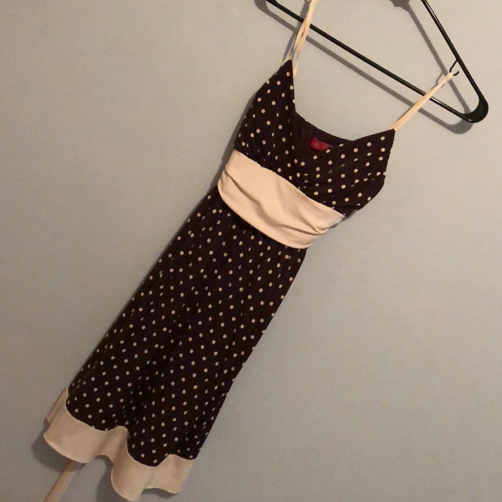 Brown polka dots